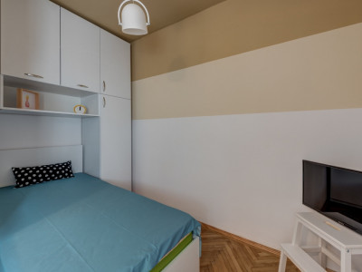 ARMENEASCA * CALEA MOSILOR * 2 CAMERE SEPARATE PE 2 ETAJE * CENTRALA PROPRIE
