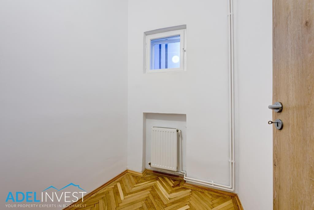 UNIVERSITATE *  INTERCONTINENTAL *IDEAL INVESTITIE * 4 CAMERE * CENTRALA PROPRIE