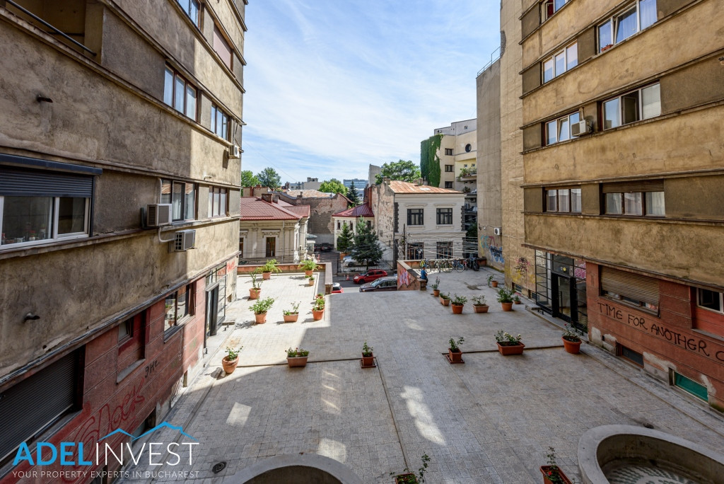 UNIVERSITATE *  INTERCONTINENTAL *IDEAL INVESTITIE * 4 CAMERE * CENTRALA PROPRIE
