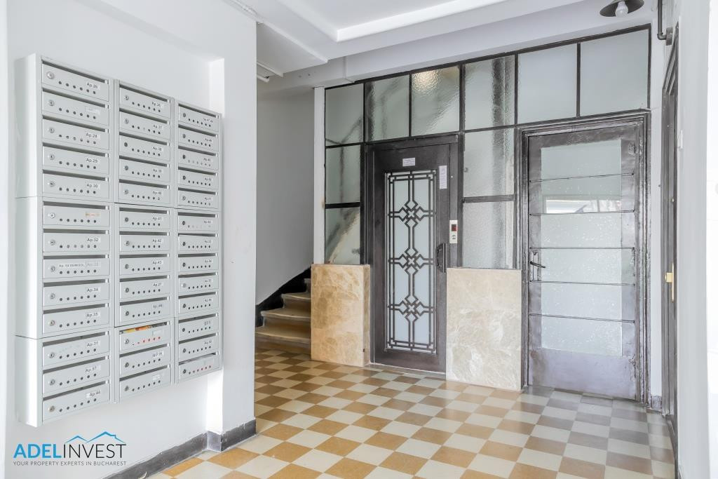 UNIVERSITATE *  INTERCONTINENTAL *IDEAL INVESTITIE * 4 CAMERE * CENTRALA PROPRIE