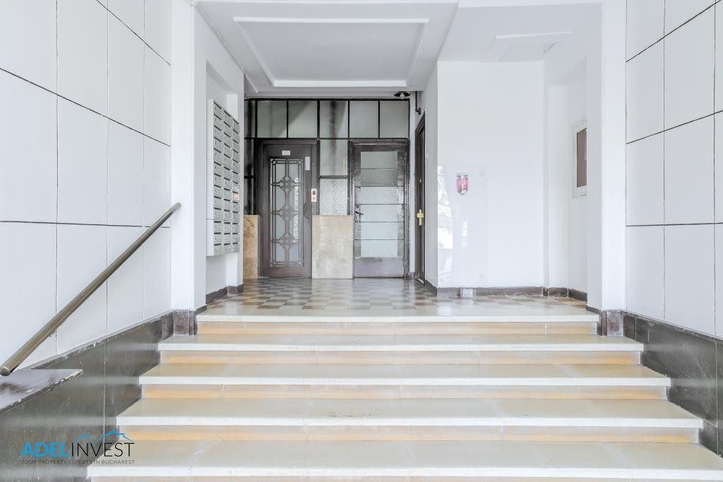UNIVERSITATE *  INTERCONTINENTAL *IDEAL INVESTITIE * 4 CAMERE * CENTRALA PROPRIE