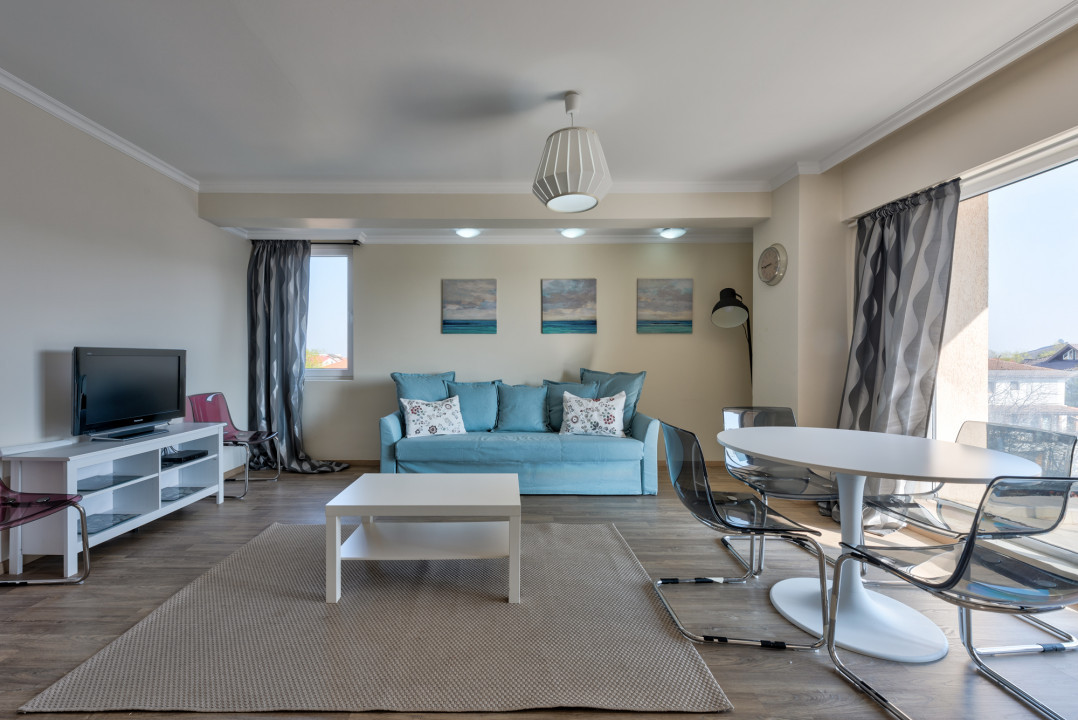 EROU IANCU NICOLAE  * ROSE RESIDENCE* MOBILAT UTILAT MODERN * LOC PARCARE