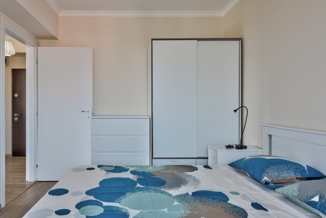 EROU IANCU NICOLAE  * ROSE RESIDENCE* MOBILAT UTILAT MODERN * LOC PARCARE