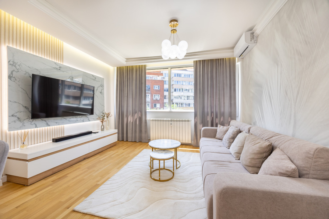 UNIVERSITATE * ION CAMPINEANU *  APARTAMENT EXCLUSIVIST* PRIMUL CHIRIAS