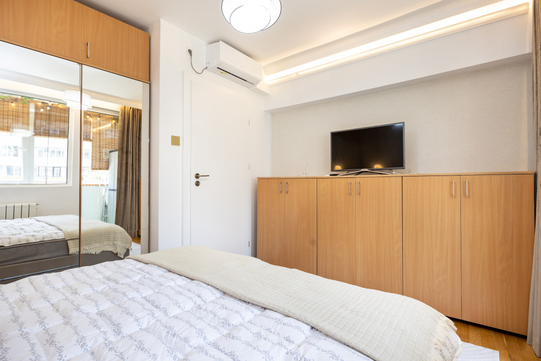 UNIVERSITATE * ION CAMPINEANU *  APARTAMENT EXCLUSIVIST* PRIMUL CHIRIAS