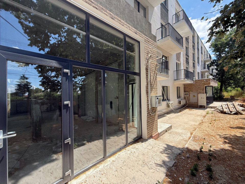 Spațiu comercial parter zona Sud