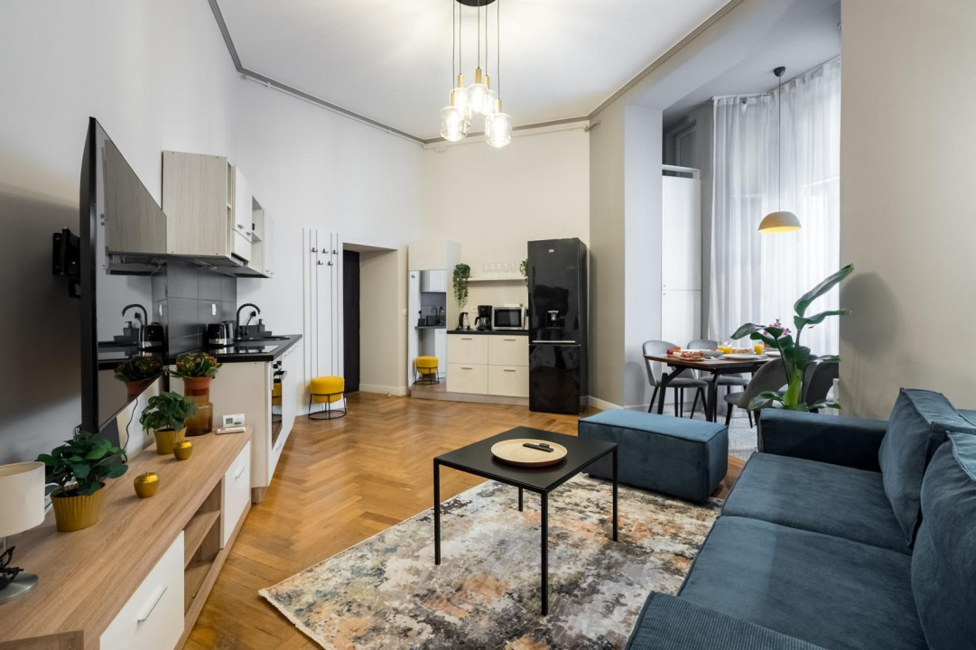 CALEA VICTORIEI * 3  CAMERE * MOBILATE SI UTILATE LUX * CENTRALA PROPRIE
