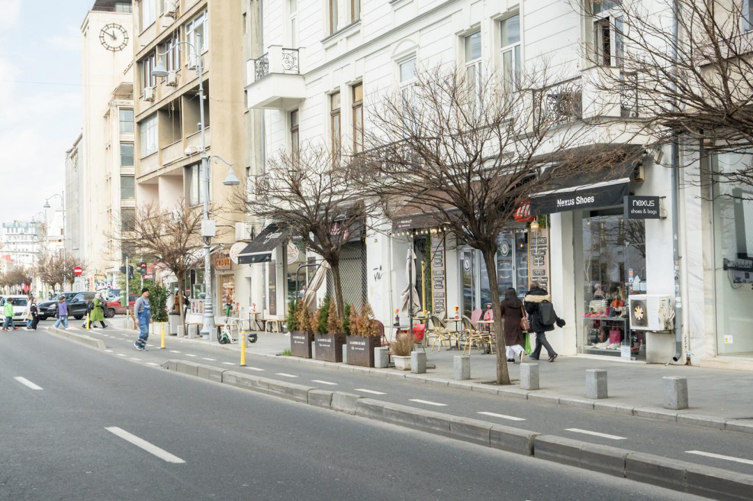 CALEA VICTORIEI * 3  CAMERE * MOBILATE SI UTILATE LUX * CENTRALA PROPRIE