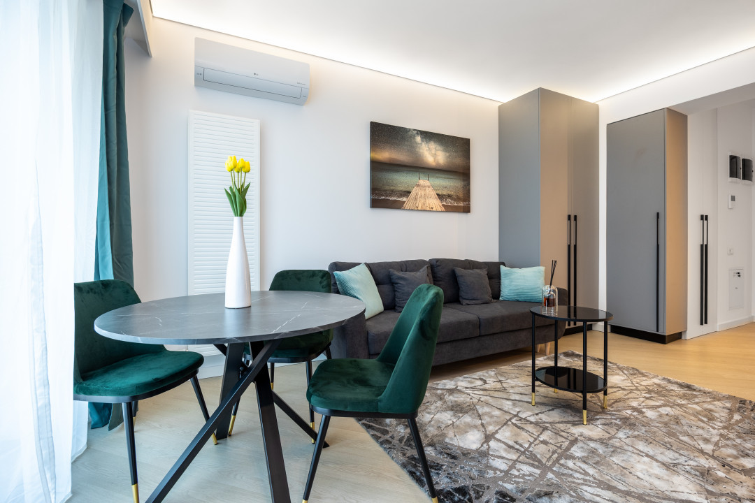 De inchiriat STUDIO * Cortina North * Pipera Aviatiei * Parcare