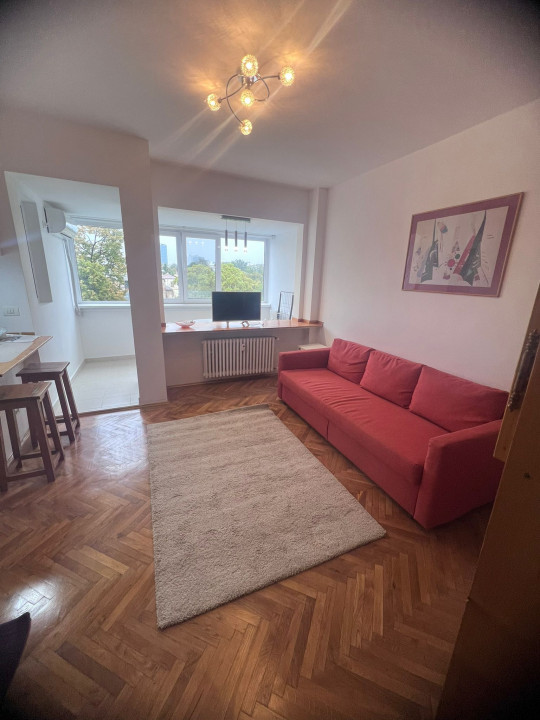 PIATA KOGALNICEANU **GARSONIERA RENOVATA 2025** BLOC FARA RISC SEISMIC