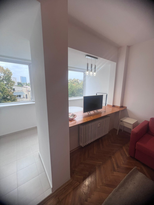 PIATA KOGALNICEANU **GARSONIERA RENOVATA 2025** BLOC FARA RISC SEISMIC