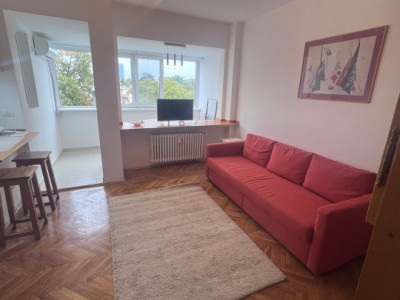 PIATA KOGALNICEANU **GARSONIERA RENOVATA 2025** BLOC FARA RISC SEISMIC