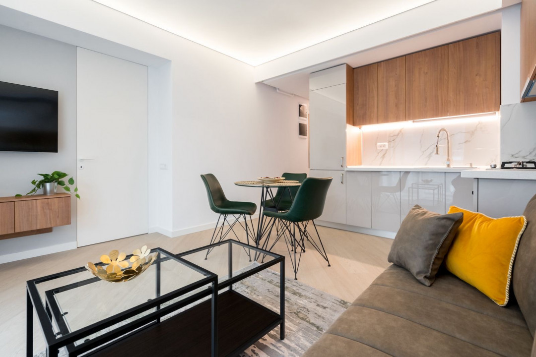 De inchiriat apartament * 2 camere * Cortina North * Pipera Aviatiei * Parcare