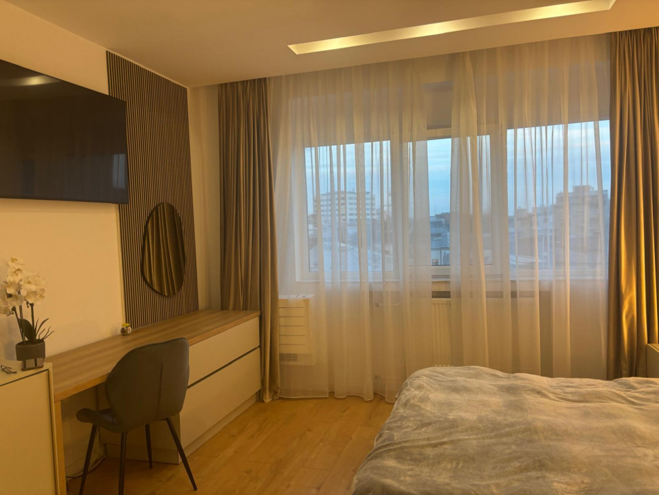 ULTRACENTRAL | UNIVERSITATE| LUX | IDEAL INVESTITIE 