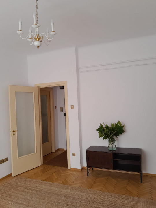 UNIVERSITATE | METROU | 2 CAMERE MOBILATE| UTILATE MODERN | CENTRALA PROPRIE