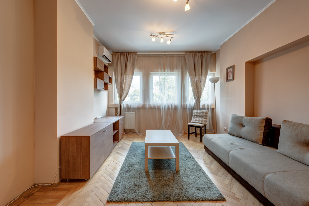 ULTRACENTRAL| UNIVERSITATE | METROU| 2 CAMERE MOBILATE MODERN| 