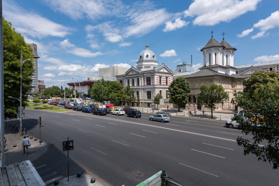 ULTRACENTRAL| UNIVERSITATE | METROU| 2 CAMERE MOBILATE MODERN| 