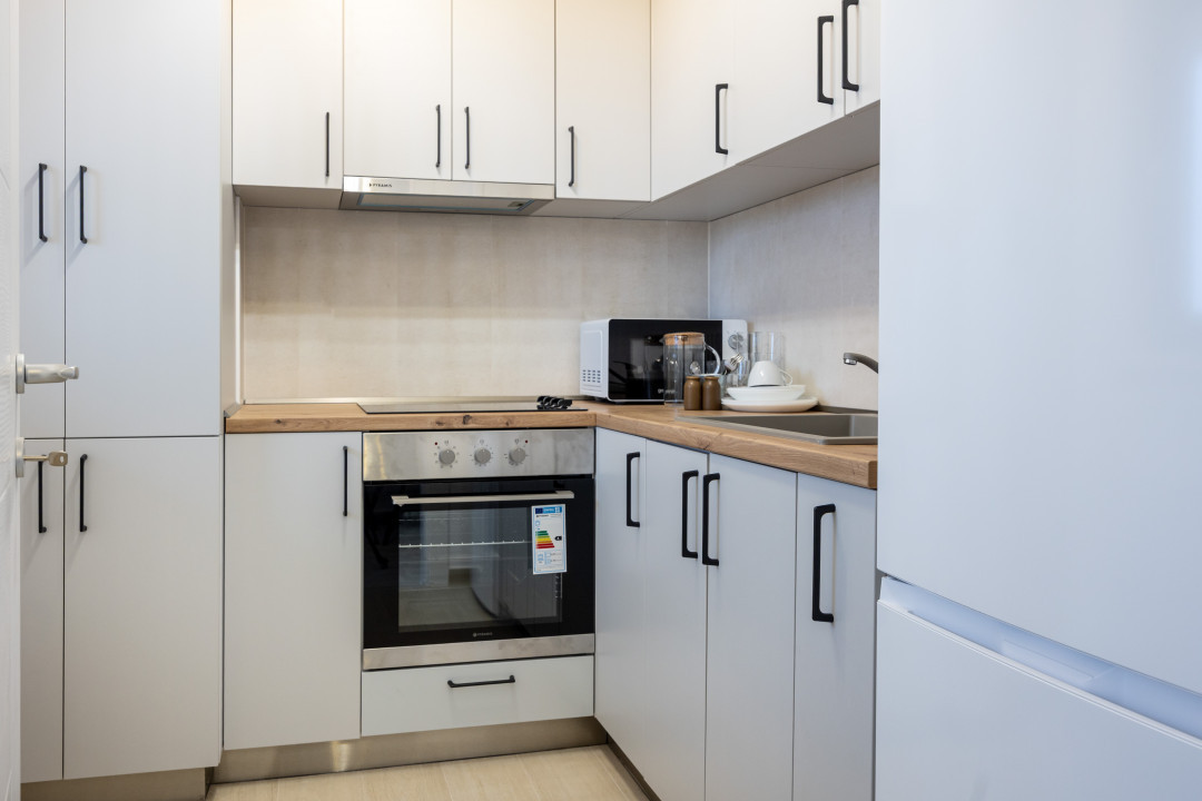 Garsoniera lux Hils Republica 10 min Metrou | Prima inchiriere| centrala proprie