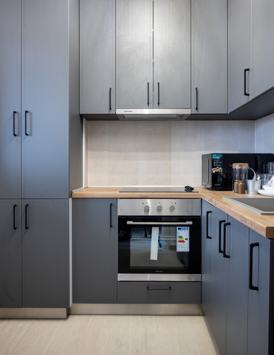 Garsoniera lux Hils Republica 10 min Metrou | Prima inchiriere| Central proprie