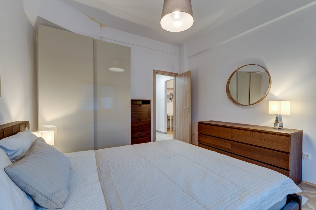 UNIVERSITATE |ARMENEASCA| 2 CAMERE MOBILATE MODERN| CENTRALA PROPRIE| 