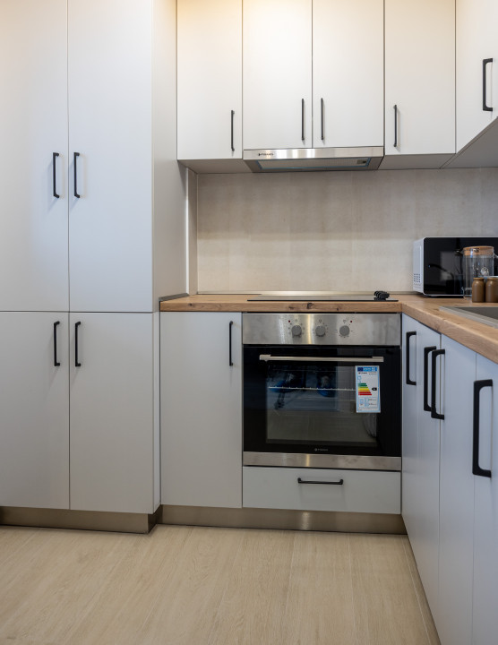 Garsoniera lux Hils Republica 10 min Metrou | Prima inchiriere| centrala proprie