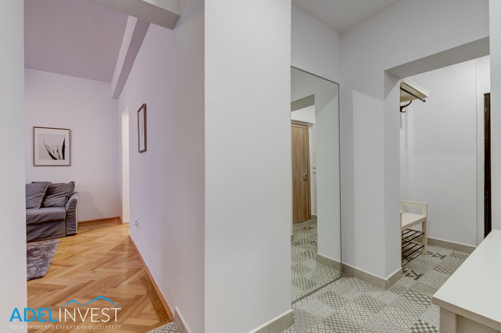 UNIVERSITATE * METROU* 3 CAMERE MOBILATE SI UTILATE MODERN