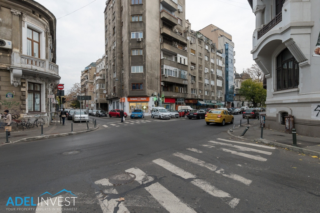 UNIVERSITATE * METROU* 3 CAMERE MOBILATE SI UTILATE MODERN