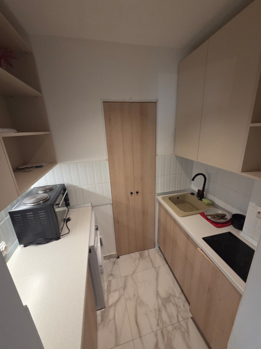 UNIVERSITATE * METROU* GARSONIERA MOBILATA SI UTILATA LUX * CENTRALA PROPRIE