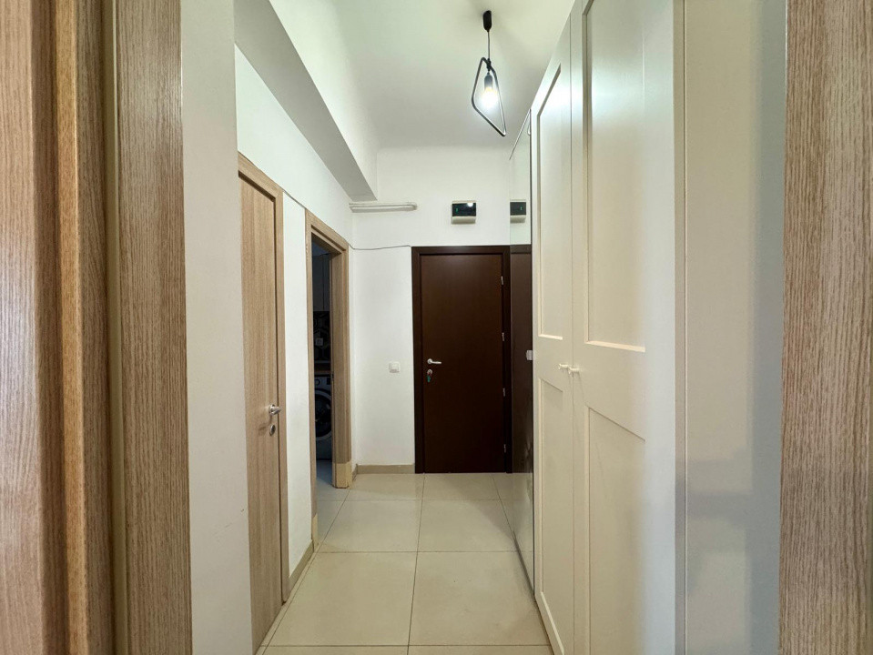 Garsonieră Universitate | 40mp + Balcon | Centrală proprie | Etaj 6 | 92.900€