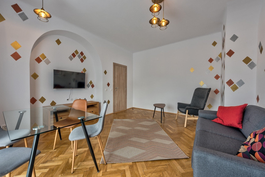 Garsonieră Armeneasca | 46mp| Centrală proprie | Etaj 6 | 88000€