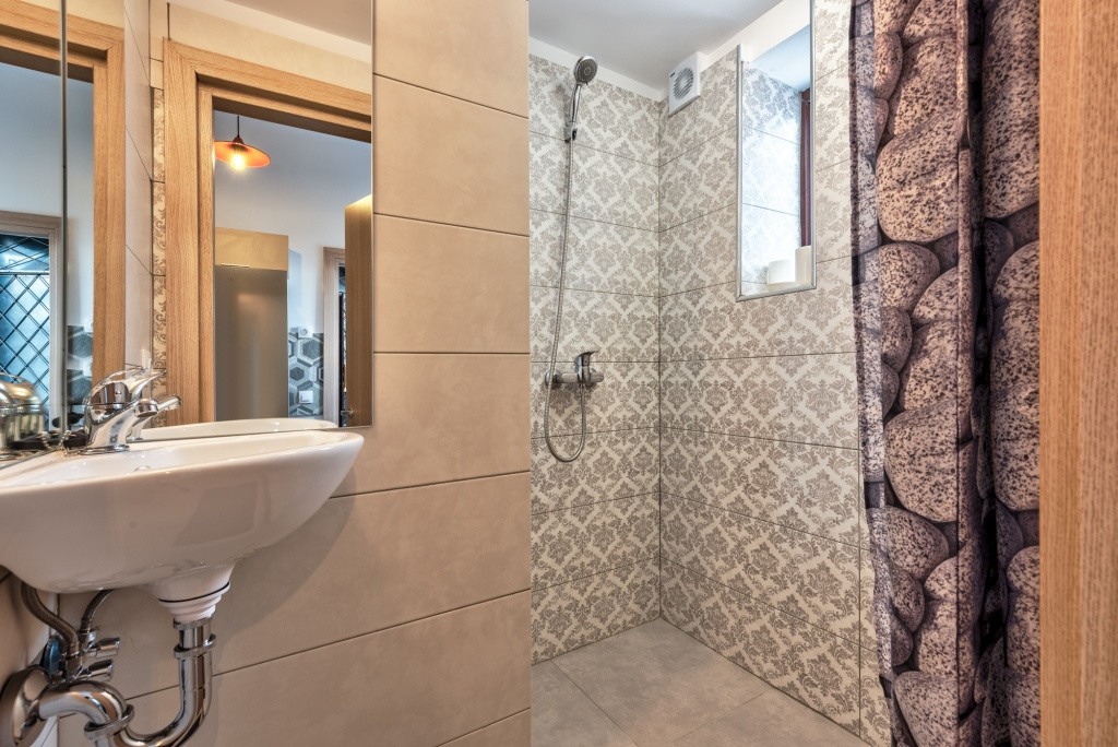 Garsonieră Armeneasca | 46mp| Centrală proprie | Etaj 6 | 88000€