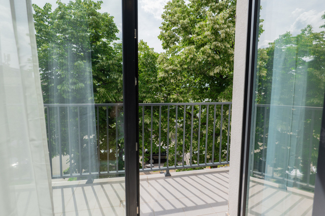 Apartament 2 camere NOU | Semidecomandat | Balcon | Parcare | Zona Sud