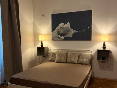 CALEA VICTORIEI * 2 CAMERE * MOBILATE SI UTILATE MODERN * CENTRALA PROPRIE