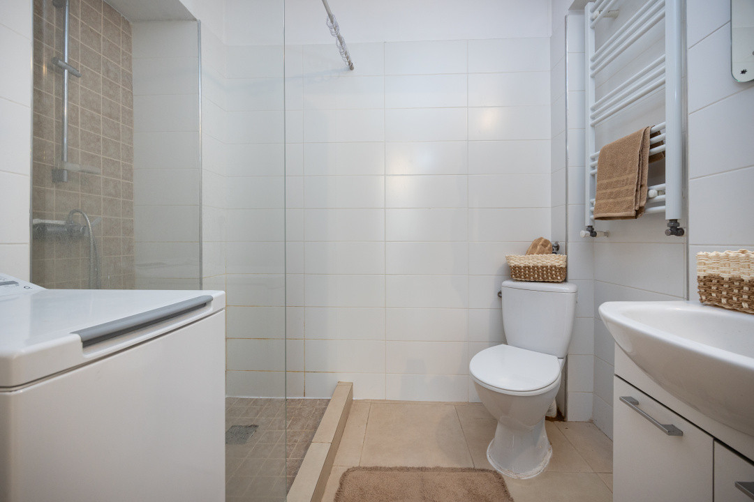CALEA VICTORIEI | 2 CAMERE | CENTRALA PROPRIE | MOBILAT ȘI UTILAT MODERN 